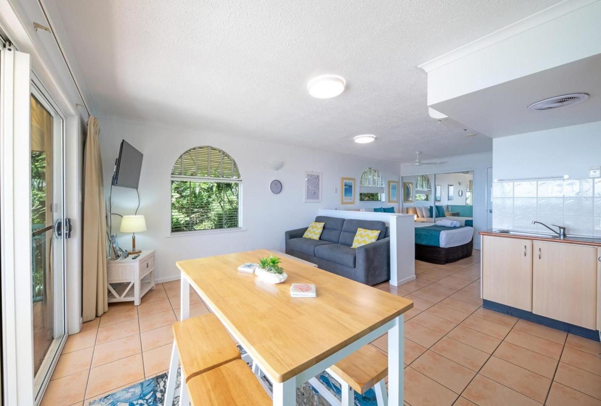 Shingley Beach Resort - Whitsundays Airlie Beach Eksteriør bilde